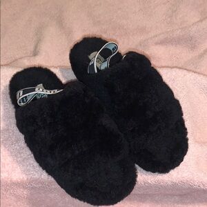 Uggs Cozy Black Fur Slippers